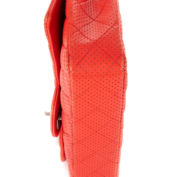 Chanel East West Perforated Flap - Picture 8 of 11